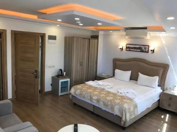 Harbour Suites Old City38