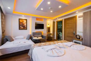 Harbour Suites Old City5